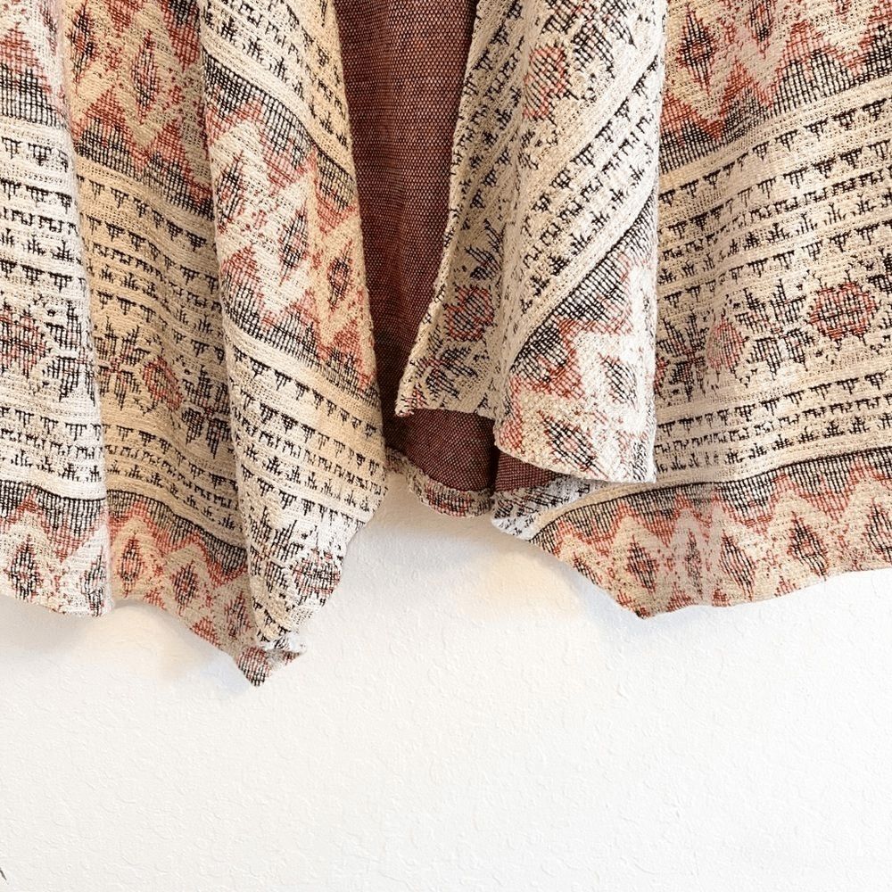 AEO Aztec Waterfall Cardigan Size XS - Picture 5 of 10